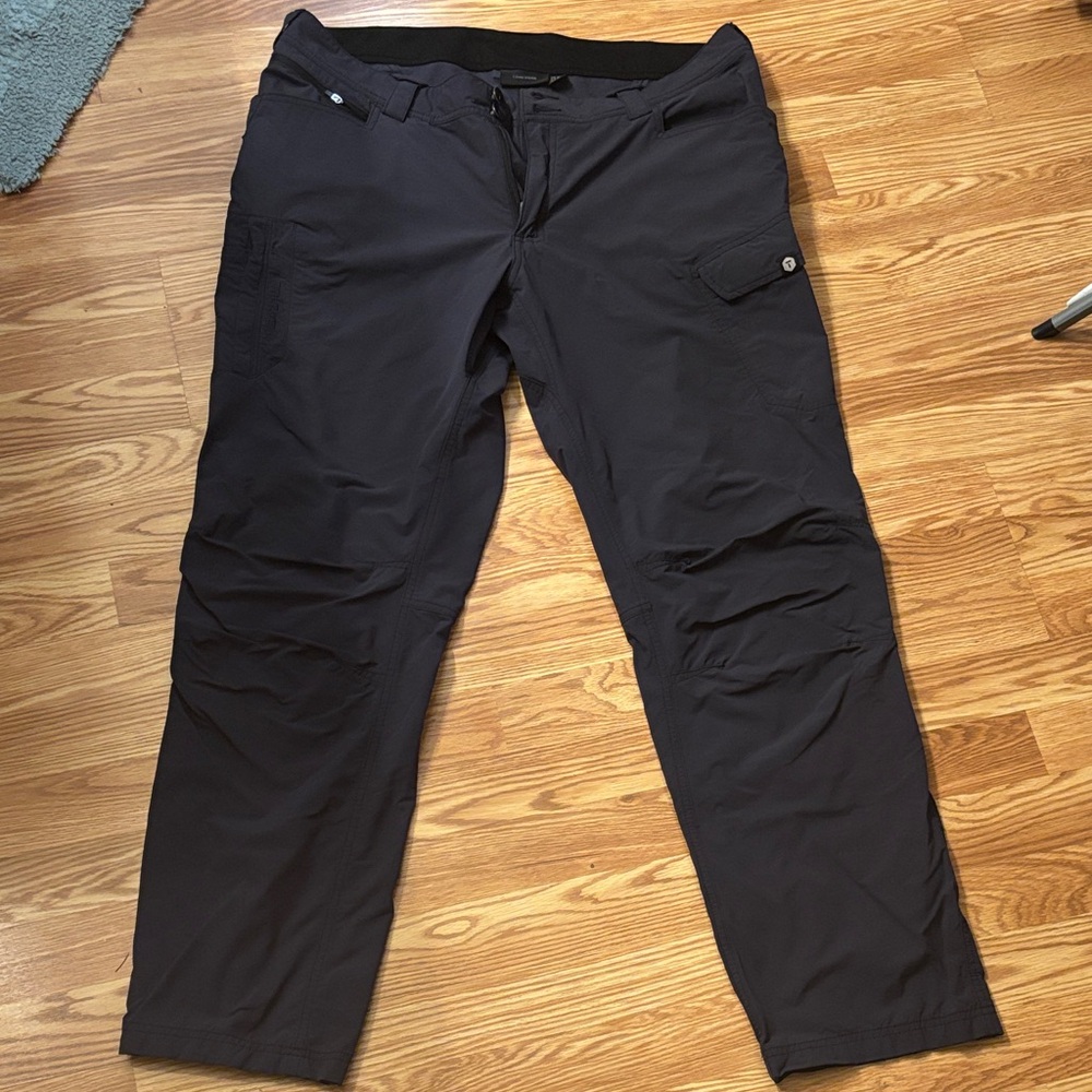 Truewerk Navy blue 38 x 32